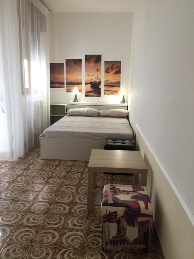 Appartamento A 10 Min A Piedi Dal Centro Storico Lecce Exterior foto